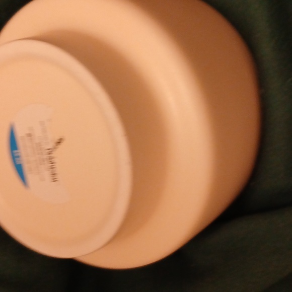 Cream colored decoration bowl - Picture 2 of 4